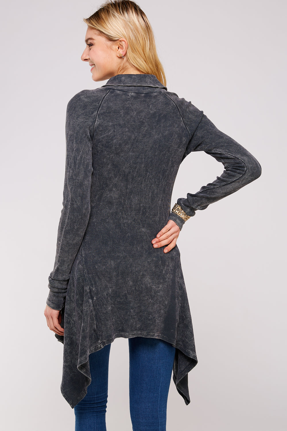 Soft Mineral Washed Long Sleeve Thermal Tunic Outwear/Button Down Collar Neckline